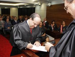 TRT-SC tem novo desembargador em vaga destinada � advocacia