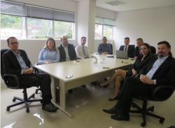 Comiss�es promovem reuni�o