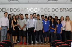 Comiss�o premia vencedores do Concurso #Sou livre Sem Drogas