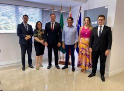 OAB Joinville recebe visita institucional de deputado estadual