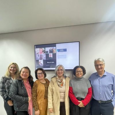 Comiss�o de Valoriza��o da Advocacia S�nior da OAB Joinville realiza reuni�o ordin�ria mensal.
