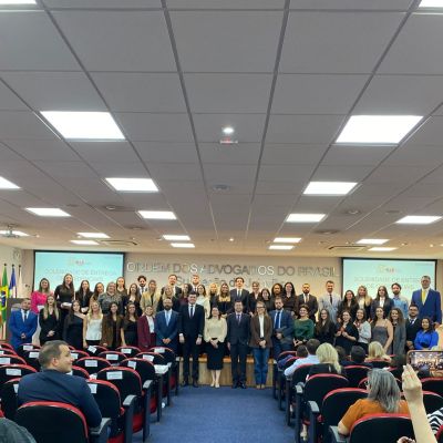 OAB Joinville entrega credenciais  para 38 novos(as) advogados(as)