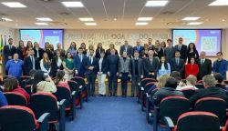 OAB Joinville entrega credenciais para 31 novos(as) advogados(as)