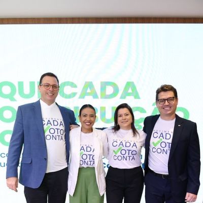 OAB Joinville participa de agenda do Movimento Cada Voto Conta com almo�o e palestra sobre o voto local