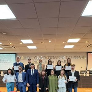 Lan�amento do novo volume da Revista Eletr�nica 