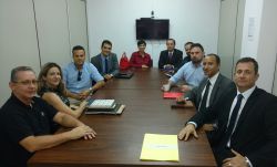 Comiss�o de Direito Militar de Joinville participa de reuni�o da Seccional 