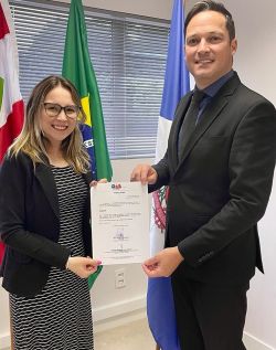 OAB Joinville nomeia nova presidente da Comiss�o de Direito Digital 