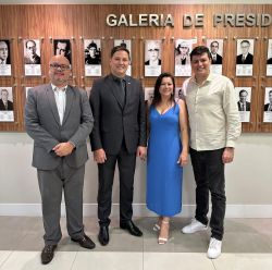 Ex-presidente da OAB Joinville toma posse como Secret�rio-Geral da OAB/SC