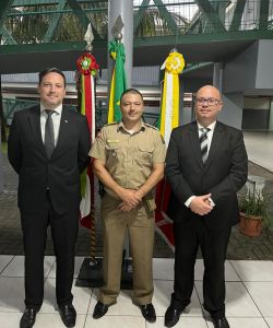 OAB Joinville realiza visita institucional ao Col�gio Policial Militar Feliciano Nunes Pires 