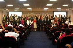 OAB Joinville entrega credenciais para 38 novos(as) advogados(as)