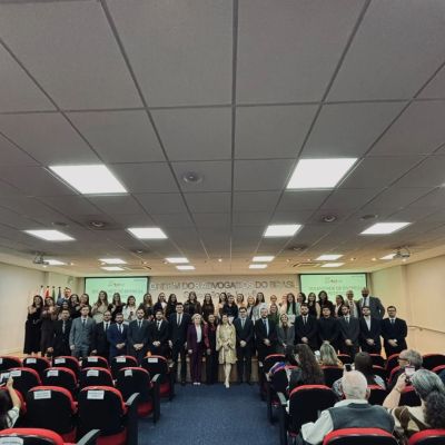 OAB Joinville entrega credenciais para 38 novos(as) advogados(as)