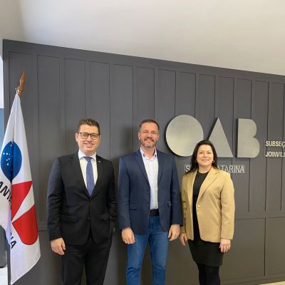 OAB Joinville recebe visita institucional da Faculdade Censupeg 