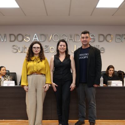 Vereadores de Garuva e Itapo� participam da 9� Sess�o da OAB Joinville