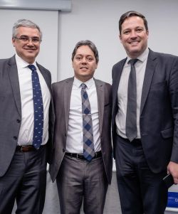 Presidente da OAB Joinville participa de Cerim�nia de posse e transmiss�o de lideran�a da Funda��o Pr�-Rim