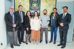 OAB Joinville realiza visita � DPCAMI