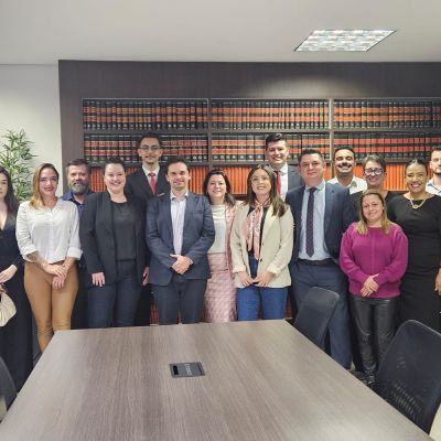 Comiss�o do Tribunal do J�ri realiza sua primeira reuni�o em parceria com  a Comiss�o de Direito Criminal  e Assuntos Prisionais