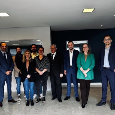 Comiss�o de Defesa, Assist�ncia e Prerrogativas e Comiss�o de Assuntos Judiciais e Extrajudiciais realizam reuni�o ordin�ria mensal em conjunto