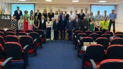 OAB Joinville realiza 9� Sess�o Aberta Ordin�ria do Conselho e solenidade de homenagem e lan�amento do Conselho de ex-Presidentes da Subse��o