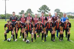 Time de Joinville conquista o terceiro lugar na fase final do Campeonato Estadual Master de Futebol�da�OAB/SC